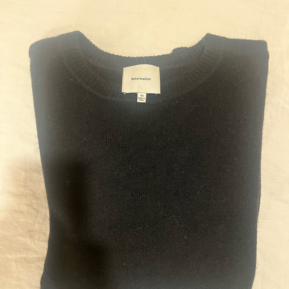 Reformation Classic Black Cashmere Sweater